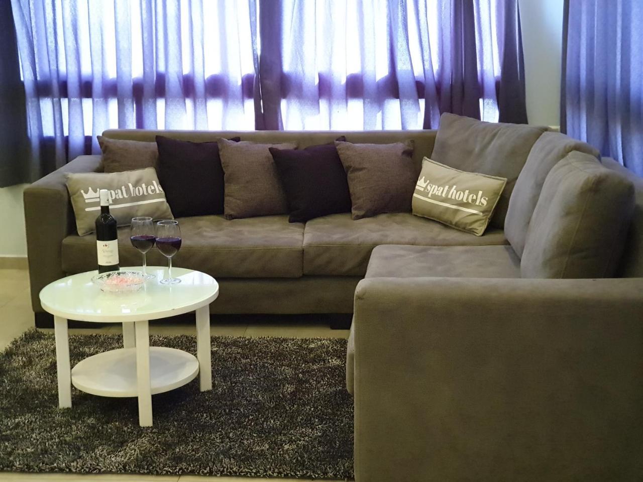 Spat Hotel Ашдод Екстериор снимка