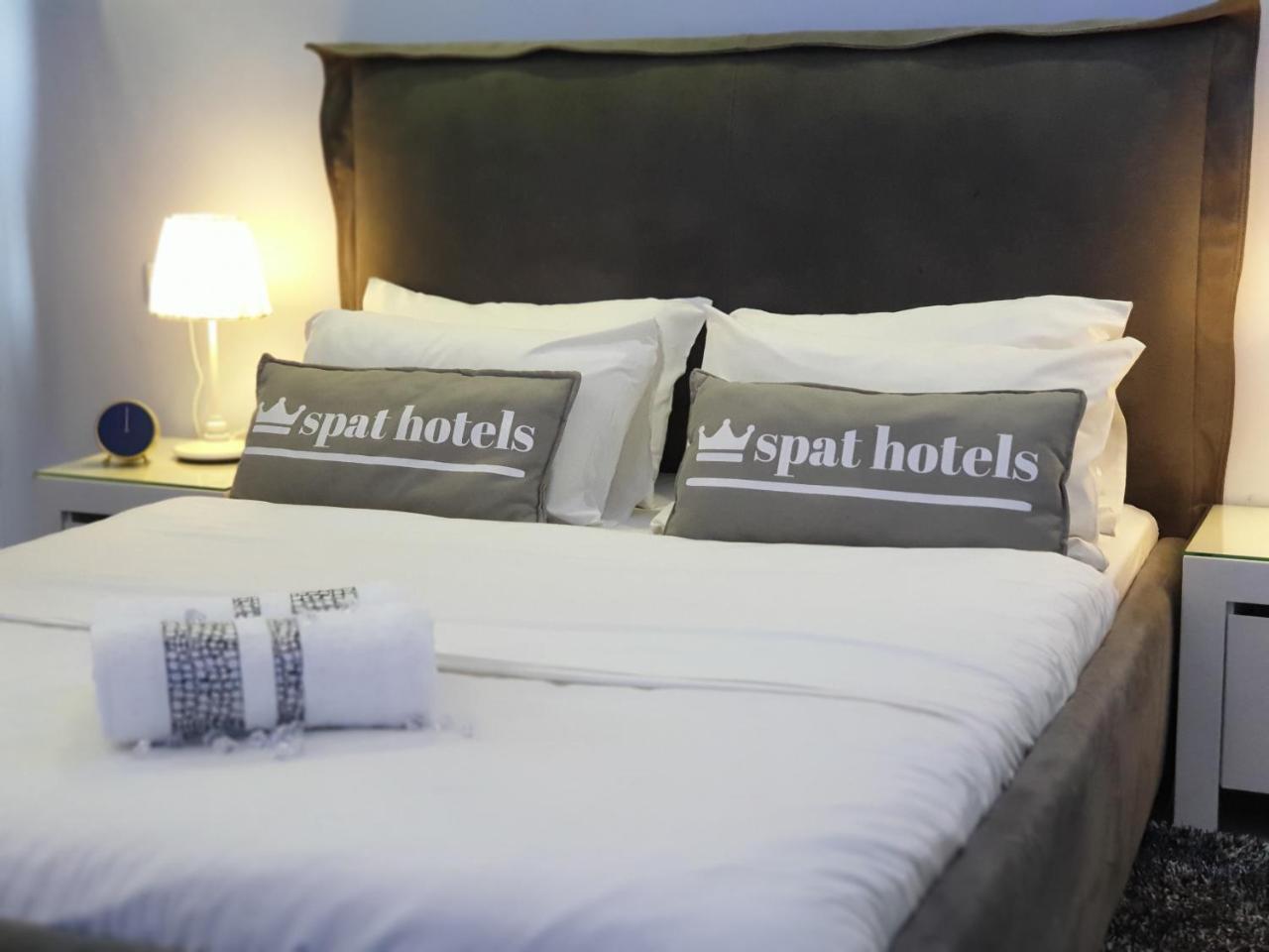 Spat Hotel Ашдод Екстериор снимка