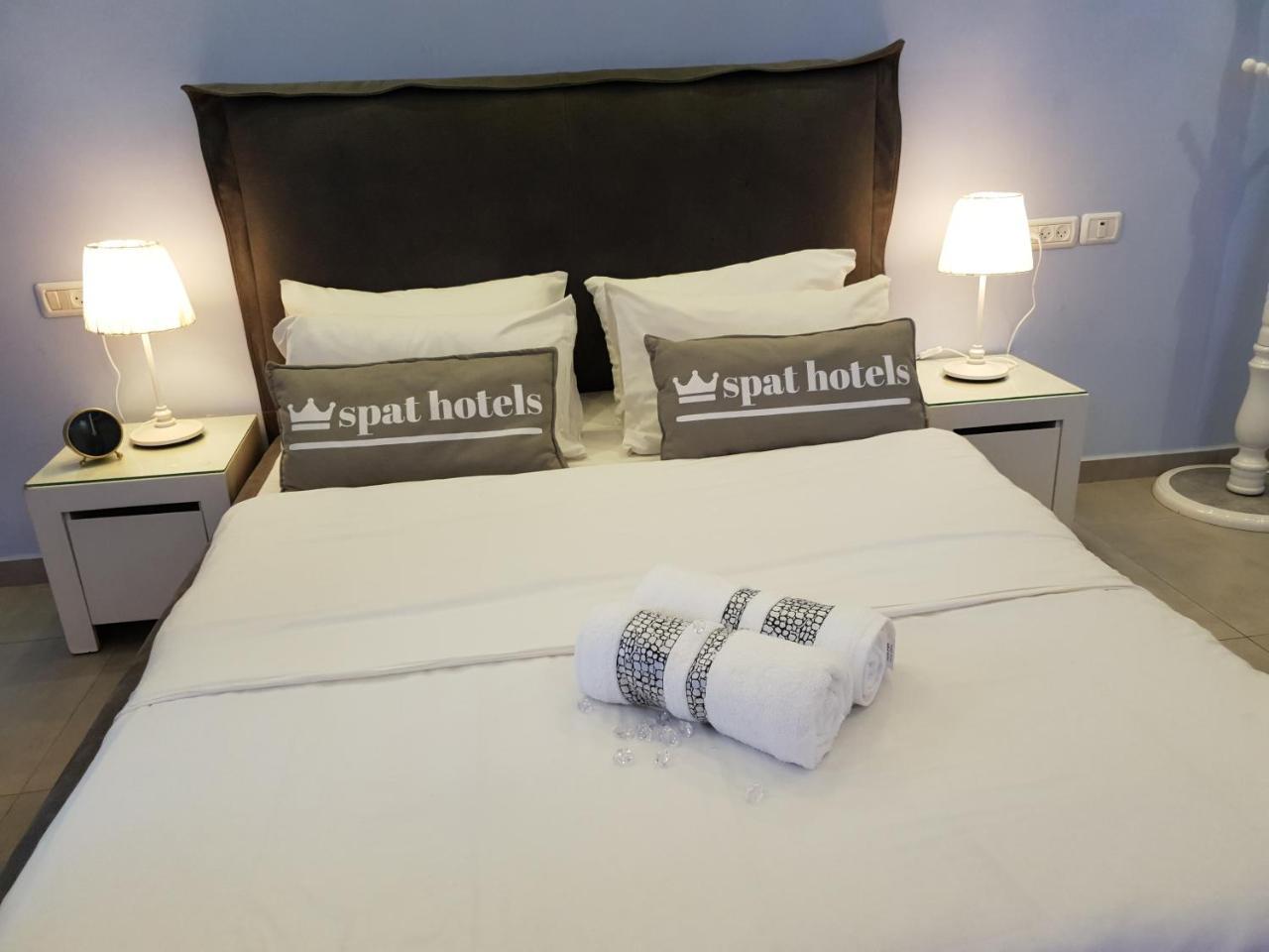 Spat Hotel Ашдод Екстериор снимка